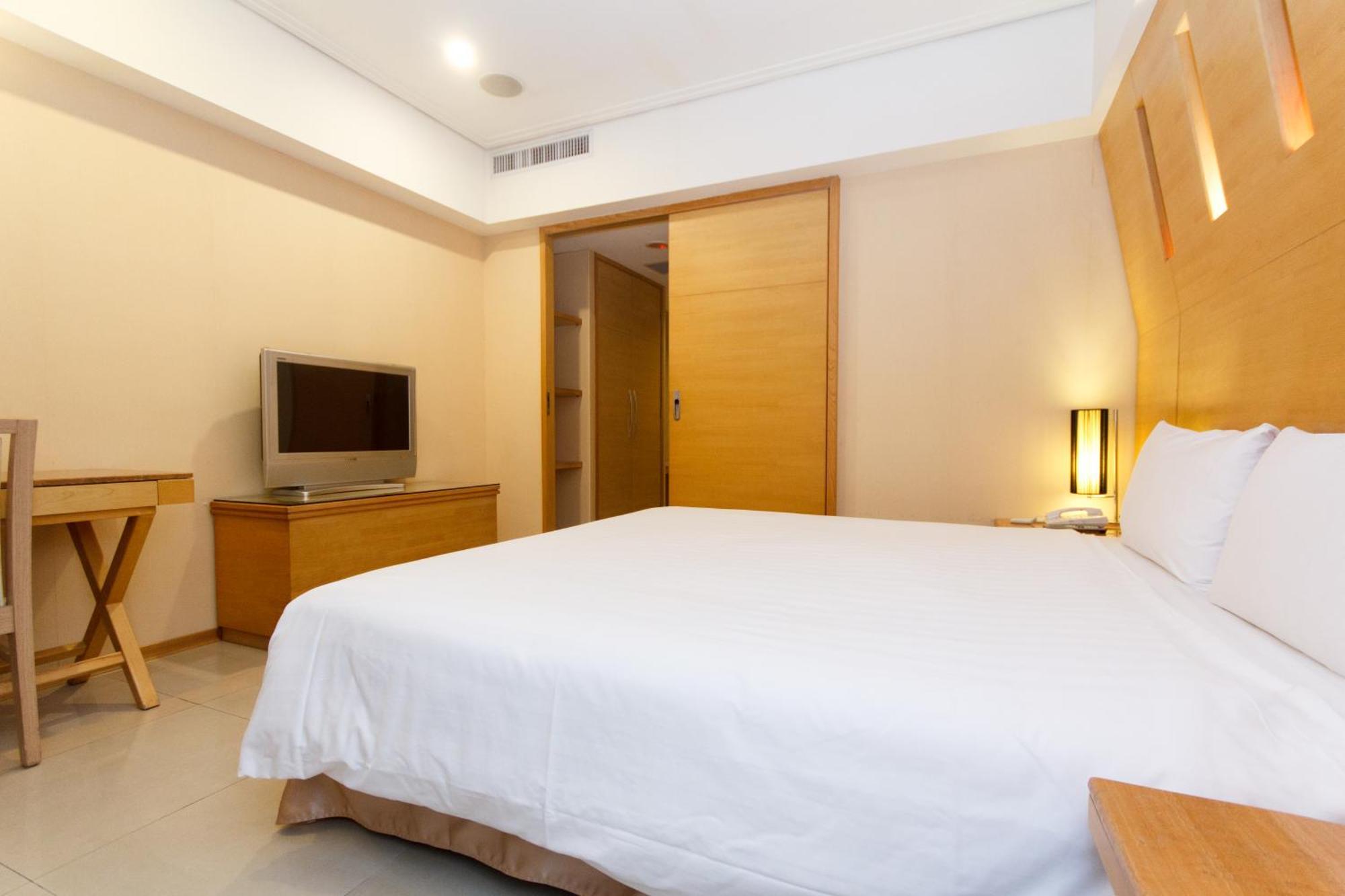 Slv Hotel Group-Slv Business Hotel Чжунхэ Номер фото