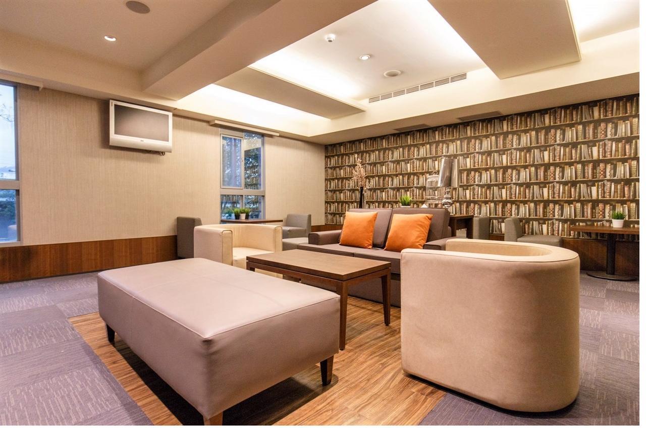 Slv Hotel Group-Slv Business Hotel Чжунхэ Экстерьер фото